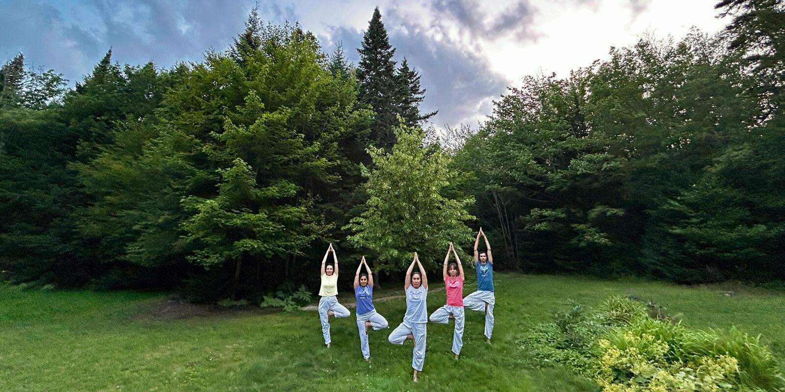 Sivananda-Yoga-Canada-Header-2510-12